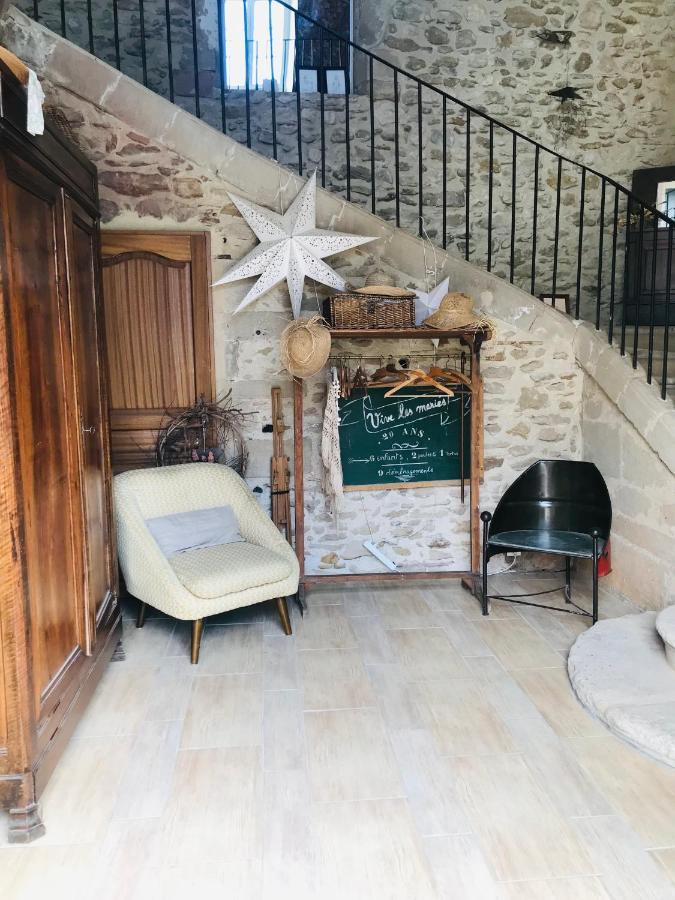 Ferme St Pierre 2 Suites Avec Repas, Piscine, Clim, Cheminee Ou Baignoire Spa Chabeuil Экстерьер фото